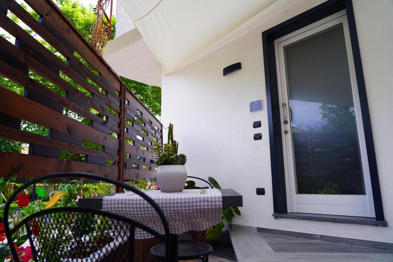 Familiainn Rooms & Apartments Pompeya Exterior foto