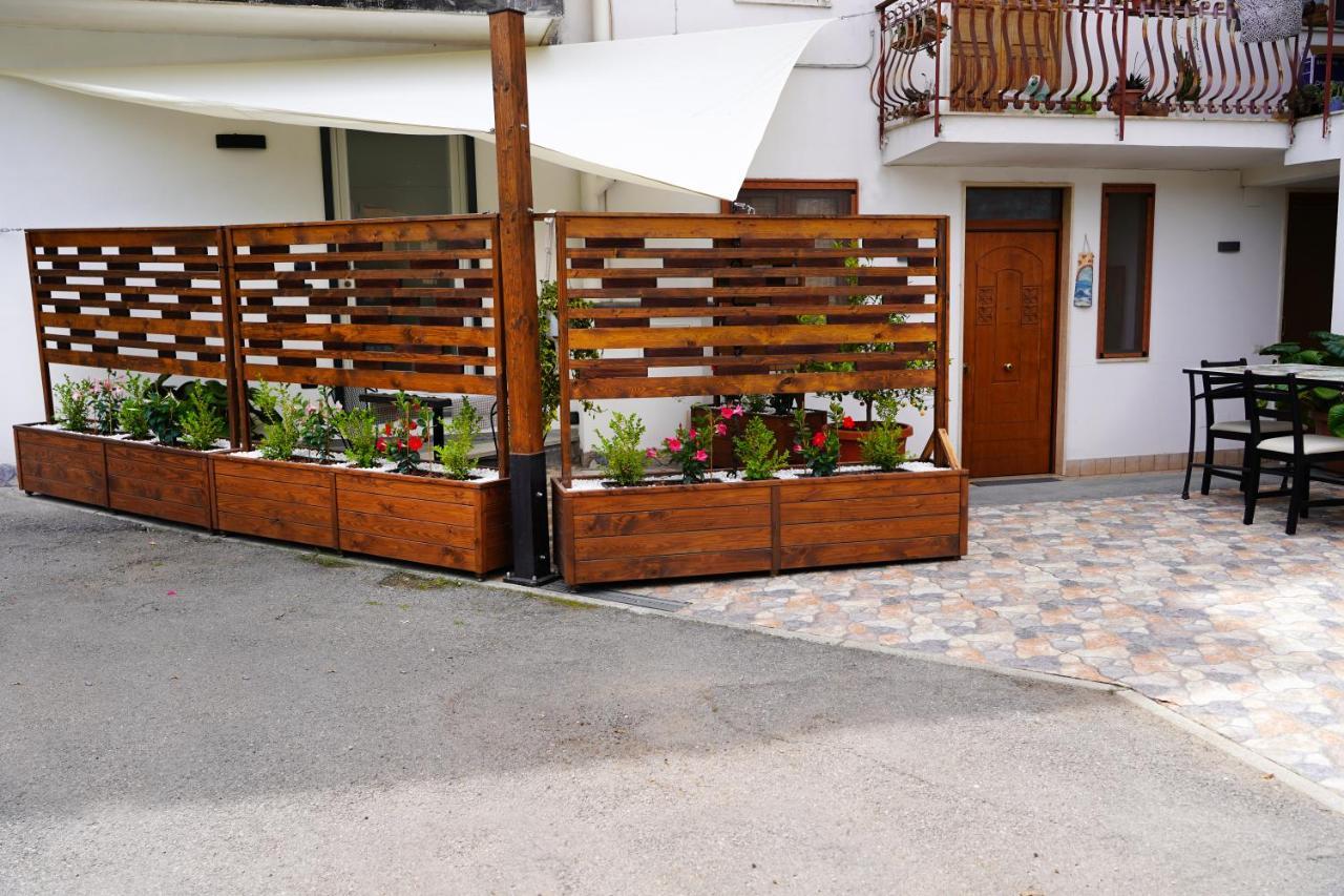 Familiainn Rooms & Apartments Pompeya Exterior foto